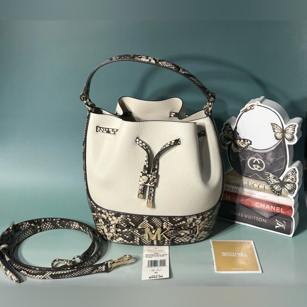 Michael - Michael Kors Bucket Messenger Leather Bag - Python Print